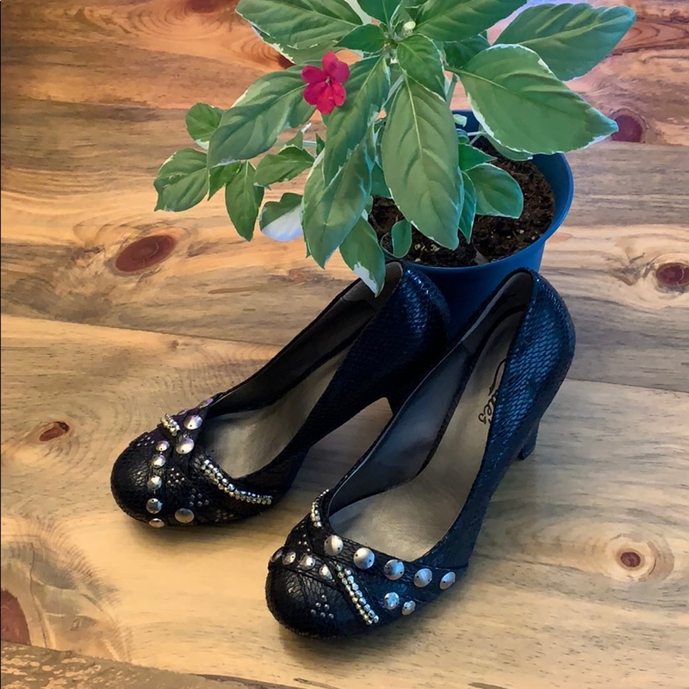 Candie’s heels. Size 9